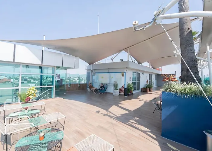 The Sapphire View Hotel *